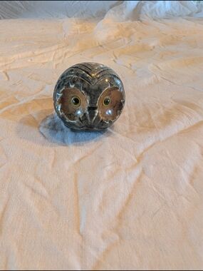 2/30$ Vintage Grey Italy Albaster Owl Figurine